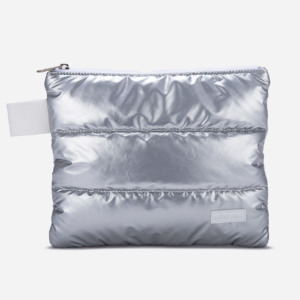 Bolso de Mano Acolchado MINFUNG Personalizado, Metálico Brillante, con Cierre de Cremallera, Portátil, Impermeable, para Cosméticos y Viajes - Product Image 1