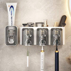 Soporte de Pared para Cepillos de Dientes Hys con Dispensador de Pasta Dental en Forma de Oso, Juego de Vasos para Cepillos de Dientes de Material ABS para Uso Doméstico - Product Image 1