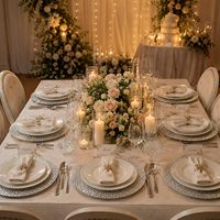 Assiettes rondes élégantes de 13 pouces en plastique pour la décoration de table, mariages, fêtes, anniversaires et décorations de table pour les fêtes