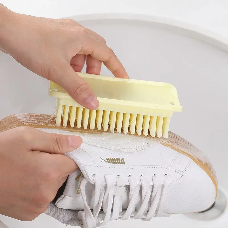 Spazzola quadrata multifunzionale spazzola per la pulizia della casa spazzola per scarpe con manico corto in plastica articoli per la vita domestica all'ingrosso