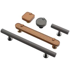 <span class=keywords><strong>Poignée</strong></span> <span class=keywords><strong>de</strong></span> <span class=keywords><strong>porte</strong></span> d'armoire à tiroirs design <span class=keywords><strong>de</strong></span> luxe <span class=keywords><strong>poignée</strong></span> en cuir <span class=keywords><strong>de</strong></span> <span class=keywords><strong>vachette</strong></span> <span class=keywords><strong>poignée</strong></span> <span class=keywords><strong>de</strong></span> <span class=keywords><strong>porte</strong></span> d'armoire en alliage <span class=keywords><strong>de</strong></span> zinc - Product Image 5