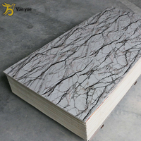 Fabricant Linyi, plaque de marbre UV 1220*2440*3mm, facile à installer, convient pour le salon