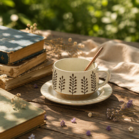 Tasse à café en céramique mouchetée BAMBUS 300 ml avec motif feuille et soucoupe, compatible micro-ondes, lave-vaisselle et service de table en café