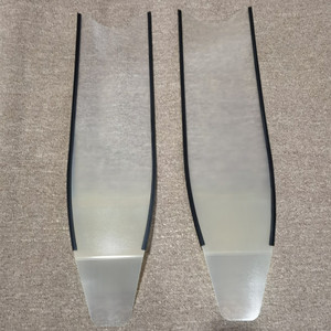 <span class=keywords><strong>Aletas</strong></span> Largas de Apnea <span class=keywords><strong>con</strong></span> Pala de Fibra de Vidrio ICE Translúcida <span class=keywords><strong>con</strong></span> Tiras de Agua para <span class=keywords><strong>Buceo</strong></span> y Natación - Product Image 5