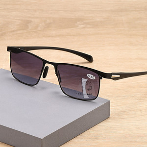 Vente chaude hommes <span class=keywords><strong>lunettes</strong></span> de soleil de lecture multifocales lumière bleue bloquant la <span class=keywords><strong>presbytie</strong></span> <span class=keywords><strong>lunettes</strong></span> de soleil lumière bleue Anti lecteur de soleil bleu - Product Image 1