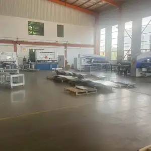 Jiayuan chassis khusus dalam produksi kontrol kabinet kontrol kotak produk logam Lembar pengolahan logam