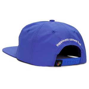 Casquette Snapback en nylon non structurée avec logo brodé personnalisé à 5 panneaux et patch en caoutchouc - Product Image 3