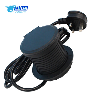 Módulos cambiables Enchufe de forma redonda de escritorio con cubierta de carga inalámbrica Ojal de alimentación montado en la mesa estándar del Reino Unido - Product Image 2