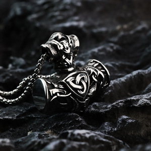 Collier pendentif marteau de Thor en acier inoxydable pour homme, style hip-hop, design géométrique, bijou cadeau - Product Image 4