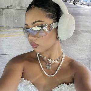 Gafas de Sol Deportivas Extra Grandes al por Mayor, Modelo 2022, Gafas de Sol Y2K Punk de una Pieza para Mujer - Product Image 3