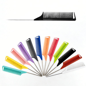 Peigne à queue <span class=keywords><strong>de</strong></span> rat professionnel personnalisé avec logo, antistatique, résistant à la chaleur, à dents fines, pour coiffure en salon et barbier - Product Image 1