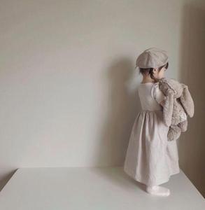 ชุดเดรสลำลองผ้าฝ้ายลินินสีพื้นแขนสั้นสำหรับเด็กผู้หญิงช่วงฤดูร้อน - Product Image 4