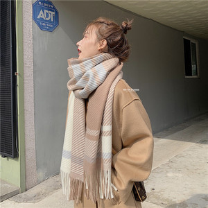 Écharpe en sergé épais personnalisée avec sélection stricte pour le style d'hiver long des femmes, style de couple, châle multifonctionnel élargi - Product Image 3