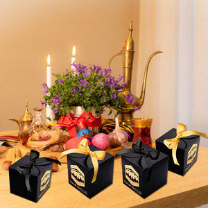 Coffret Cadeau Carré de Luxe en Carton Rigide pour Bougies et Cosmétiques avec Ruban – Vente en Gros - Product Image 2