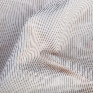 Tela de Pana de Poliéster Gris Suave de Alta Calidad, Tejida con Urdimbre, para Prendas de Vestir - Product Image 3