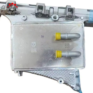 Intake Manifold Intercooler OEM 04L129711AB 04L129766AB 04L129766AQ untuk V-W AM-AROK Au-di 1.6tdi <span class=keywords><strong>2</strong></span>.0tdi Mesin - Product Image 6