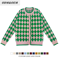 Fournisseur de tricots sur mesure, ensemble de tricots d'hiver 2024 pour femmes, pull en tricot à carreaux, cardigan, jupe