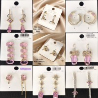 Perhiasan XUPING Grosir Anting Kristal Model Stud, Dangle, Drop, Hoop Biru Pink Geometris Floral untuk Pesta Pernikahan Wanita