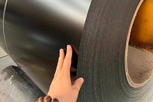 China Steel Companies Tôle de <span class=keywords><strong>toiture</strong></span> en acier de couleur noire Alliages de métaux Matériau de <span class=keywords><strong>toiture</strong></span> Toit Ppgi Tôle Tuile pour clôture Colorbond - Product Image 6