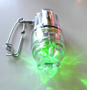 Lampe de pêche LED pour la pêche en eau profonde, lampe <span class=keywords><strong>flash</strong></span> sous-marine avec pivot - Product Image 1