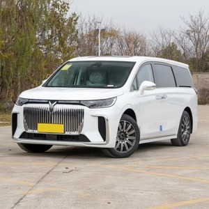 Voyah Dreamer 2025 Usado, Monovolumen de Lujo de 7 Plazas, Vehículo Eléctrico de Nueva Energía, Auto Usado Eléctrico Voyah Dreamer EV - Product Image 1