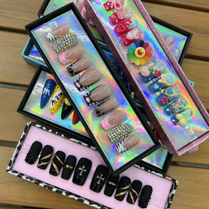 Confezionato con strass fatto a mano <span class=keywords><strong>unghie</strong></span> di lusso con decorazione di diamanti <span class=keywords><strong>unghie</strong></span> finte prezzo speciale sconto <span class=keywords><strong>per</strong></span> il Design delle dita - Product Image 1