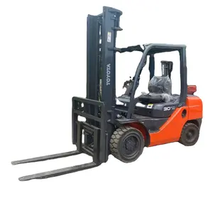 Chariot élévateur d'occasion Toyota en bon état à mât élevé moteur diesel 3 tonnes 62-8fd30 prix bon marché - Product Image 1