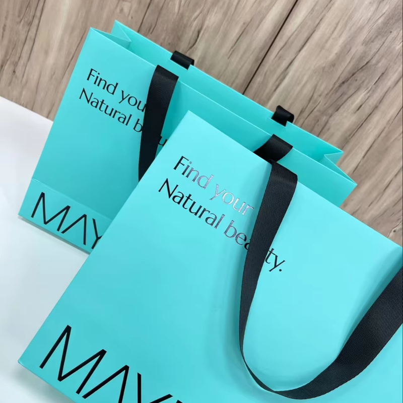 Customized Eco friendly White Paper Luxury