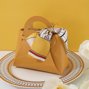 Caja de dulces popular para bodas en Xiaohongshu (Libro Rojo Pequeño), caja de dulces de cuero PU, regalo de boda, bolsa de dulces para boda - Product Image 3
