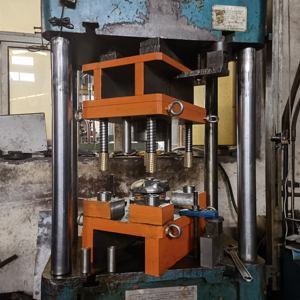 Molde para formar bolas <span class=keywords><strong>de</strong></span> metal, molde para bolas huecas <span class=keywords><strong>de</strong></span> hierro, troquel <span class=keywords><strong>de</strong></span> estampación, molde <span class=keywords><strong>de</strong></span> estampación <span class=keywords><strong>de</strong></span> metal, herramientas para piezas <span class=keywords><strong>de</strong></span> estampación, troquel <span class=keywords><strong>de</strong></span> estampación para palas - Product Image 3