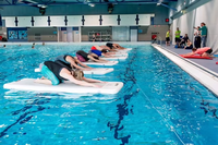 Logo personnalisé gonflable Aqua Yoga Mat Sport et Yoga Board Dock sur l'eau pour Fitness Yoga Taekwondo