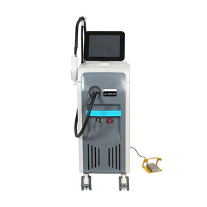 Équipement professionnel de salon de beauté pour l'amélioration et l'élimination des taches cutanées vieillissantes par laser à longueurs d'onde 755 nm et 1064 nm - Product Image 1