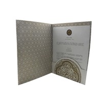 Carpeta de Presentación de Papel con Estampado UV y Lámina Dorada Exquisitamente Decorada, Patrones Intrincados en Relieve, Invitaciones de Lujo