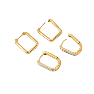 Dos pares de pendientes de titanio y acero chapados en oro con forma de U cuadrada, anillo liso y pendientes con incrustaciones de diamantes, estilo ligero. - Product Image 5