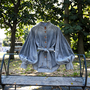 <span class=keywords><strong>Tops</strong></span> de moda con cuello de pie suelto Manga de linterna Camisa de mezclilla de algodón personalizable para fabricantes de lujo de primavera y otoño - Product Image 4