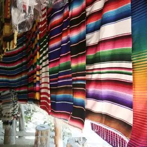 Factory Outlet layanan OEM selimut piknik besar lembut Meksiko selimut Serape Travel Portabel