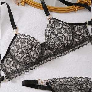 Fancy Lingerie Ultra Sexy Erotisch Volwassen Ondergoed Vrouwen Set Kant Intieme Vrouw Compleet Skinny G-String Zwarte Bh Set - Product Image 6