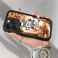 Coque de téléphone antichoc à motif feuille d'érable d'automne, citrouille et alphabet anglais pour iPhone 14 15 16 17 18 Pro Max – Vente en gros