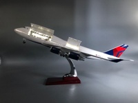 Modèle d'avion de passagers à double porte Delta 747, 47 cm, en résine, réaliste, avec roues lumineuses, simulation statique, emballage en boîte couleur