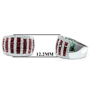 Hongkong แหวนหมั้นเพชรสีแดงสีทองขาวเพชรธรรมชาติสีทองขาวขนาด18K ใส่หมั้นสำหรับผู้หญิงเชื่อถือได้ในฮ่องกง