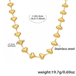 Collar de Cadena para Clavícula con Colgante de Corazón de Acero Inoxidable Chapado en Oro para Mujer, Diseño Moderno y de Gran Venta - Product Image 3