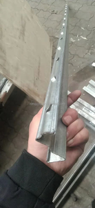 Palo per Vigneto Zincato a Caldo da 2,4 m, Tipo Z, Palo per Recinzione a Profilo Z per Traliccio Vigneto - Product Image 4