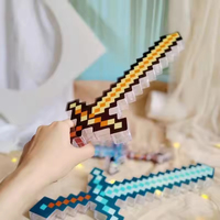 Nouvelle épée jouet lumineuse créative, épée jouet classique à LED, épée en plastique scintillante, épée jouet en cristal, armes jouet pour cadeaux de fête