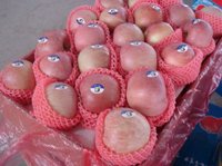 (Vente en gros Fuji) Pomme rouge Fuji authentique du Shandong, croustillante et sucrée, fruit frais à vendre