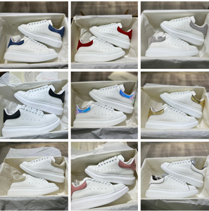 Scarpe da Skateboard Originali Alexander <span class=keywords><strong>McQueen</strong></span> Stringate Unisex Nuova Moda Adatte per Estate e Autunno con Design Ammortizzato - Product Image 2