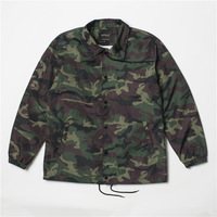 Coupe-vent léger à la mode pour hommes coupe-vent décontracté en nylon pour entraîneurs OEM avec logo personnalisé pour le printemps