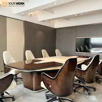 Table de Conférence Moderne de Luxe de Haute Qualité, Design en Panneaux, Matériau en Bois, pour Salles de Réunion de 6 à 12 Personnes, Hôtels, Bureaux, Usage Commercial