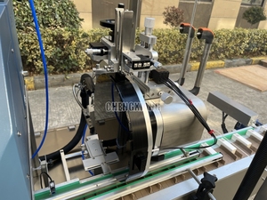 Machine d'étiquetage <span class=keywords><strong>de</strong></span> colle thermofusible pour bouteilles Chubby Gorilla <span class=keywords><strong>de</strong></span> 10 ml, 30 ml, 60 ml, avec étiquetage <span class=keywords><strong>de</strong></span> timbres-fiscaux et <span class=keywords><strong>de</strong></span> boîtes, fabriquée en <span class=keywords><strong>Allemagne</strong></span> - Product Image 5