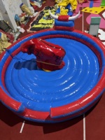 Taureau mécanique gonflable commercial avec matelas de sécurité pour location de fête foraine, événement de parc d'attractions