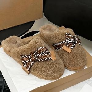 Chaussons UGGs tendance, avec un grand nœud en laine bouclée, confortables et chauds, pour femmes, avec fonction de massage - Product Image 3